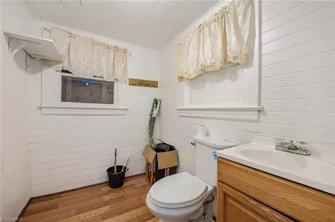 Bath - 1203 Cox Ave, High Point, NC 27263 photo 1 of 1