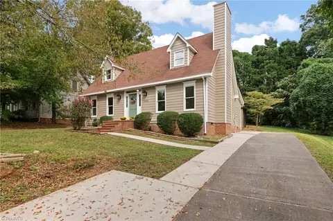 5033 Hutchins St, Winston Salem, NC 27106