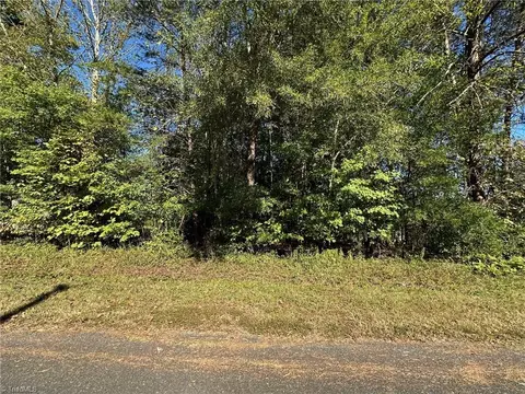 lot3 Reed Loop, Madison, NC 27025