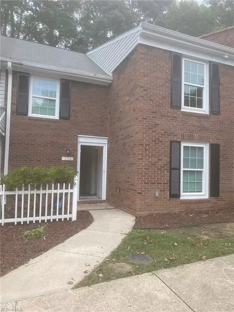 138 Saint Johns Ct, Winston Salem, NC 27106