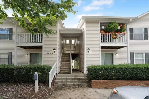 5639 Hornaday Rd #H, Greensboro, NC 27409