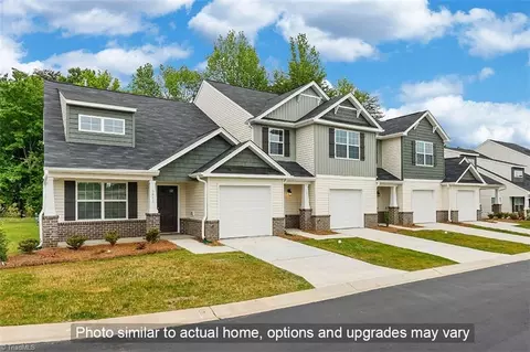 109 Tallwood Dr, Elkin, NC 28621