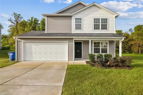 2647 Dallas Dr, Winston Salem, NC 27107