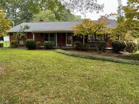 6960 S Nc Highway 66, King, NC 27021