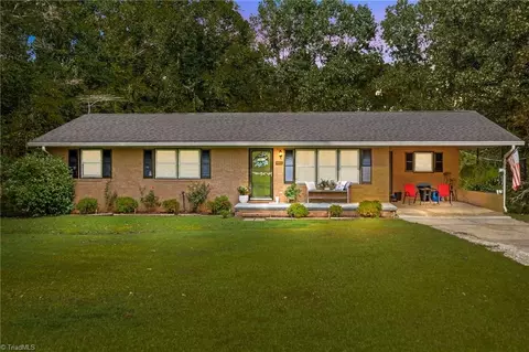 4912 Bluejay Dr, Greensboro, NC 27407