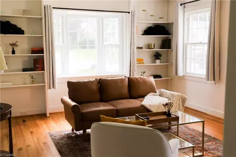 Living - 1129 Ebert St, Winston Salem, NC 27103 photo 1 of 4