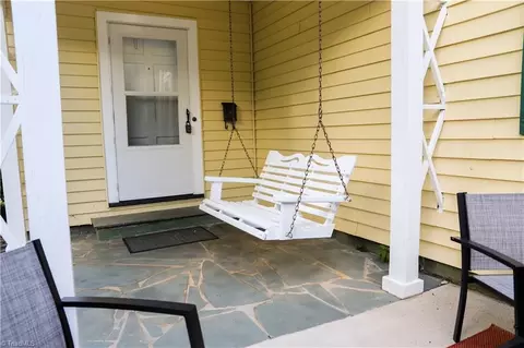Exterior - 1129 Ebert St, Winston Salem, NC 27103 photo 4 of 8