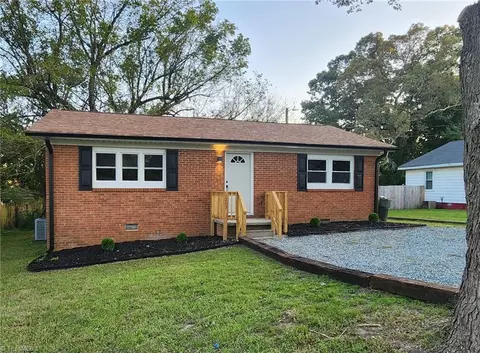 1203 Kirkman St, Greensboro, NC 27406