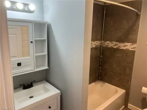 Bath - 486 Craven Rd, High Point, NC 27262 photo 1 of 1