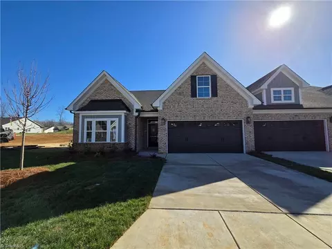 2080 Harris Farm Ct, Burlington, NC 27215