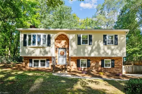 5077 Sitka Rd, Walkertown, NC 27051