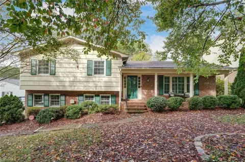 919 Winterlochen Dr, Greensboro, NC 27410