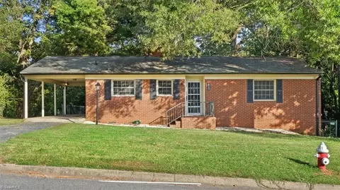 417 Main St S, Asheboro, NC 27203