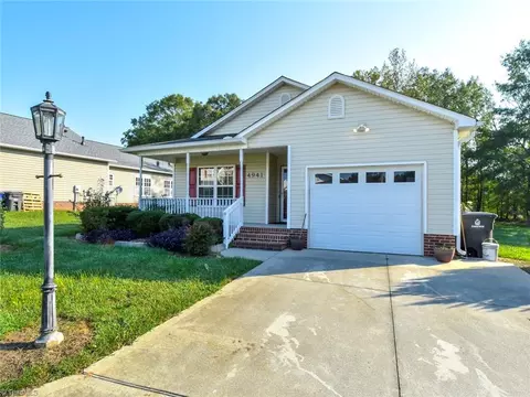 4941 Lighthouse Ct, Winston Salem, NC 27127