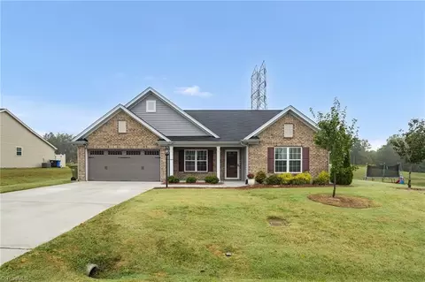 187 Bald Cypress Dr, Winston Salem, NC 27127