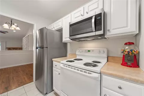 4854 Terrence Dr, Winston Salem, NC 27103 photo 10