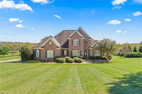 5808 Crutchfield Farm Rd, Oak Ridge, NC 27310