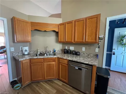 2785 Waterstone Loop, High Point, NC 27265 photo 17