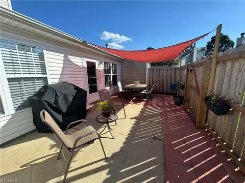2785 Waterstone Loop, High Point, NC 27265 photo 2