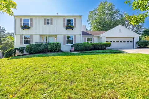 108 Royal Rd, Jamestown, NC 27282