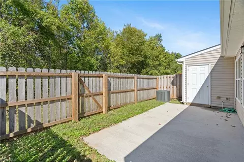 2836 Waterstone Loop, High Point, NC 27265 photo 6