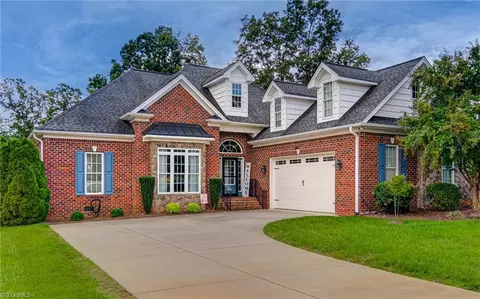 116 Glen Brooke Ln, King, NC 27021