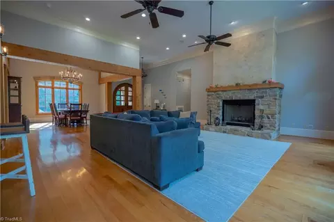 Living - 185 Point View Ct, Denton, NC 27239 photo 3 of 3