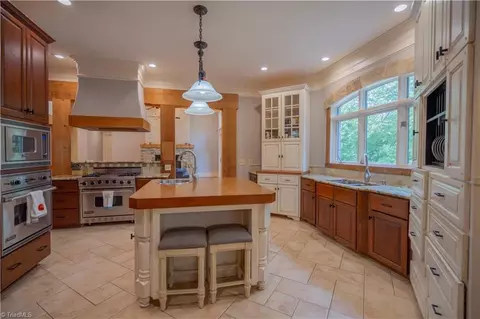 Kitchen - 185 Point View Ct, Denton, NC 27239 photo 1 of 5