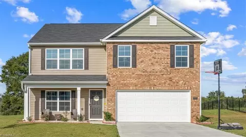 177 Squire Ave, Lexington, NC 27295