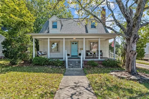 830 High St, Burlington, NC 27215