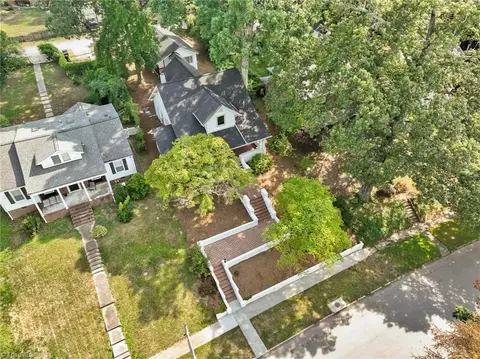 View/Area - 209 Edgedale Dr, High Point, NC 27262 photo 1 of 3