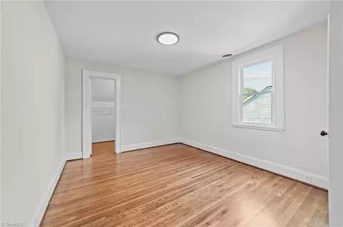 Bedroom - 209 Edgedale Dr, High Point, NC 27262 photo 3 of 6