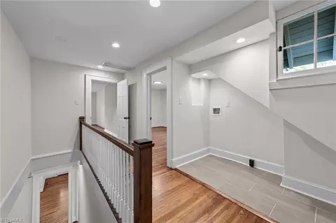 Entry Way - 209 Edgedale Dr, High Point, NC 27262 photo 4 of 6