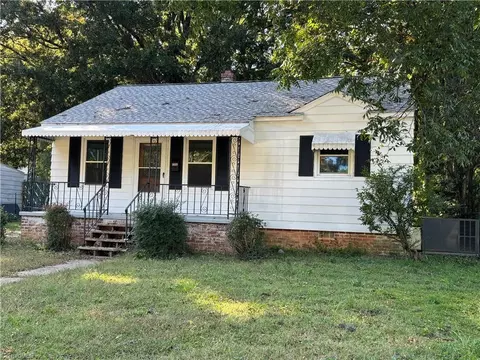 1110 Neal St, Greensboro, NC 27403
