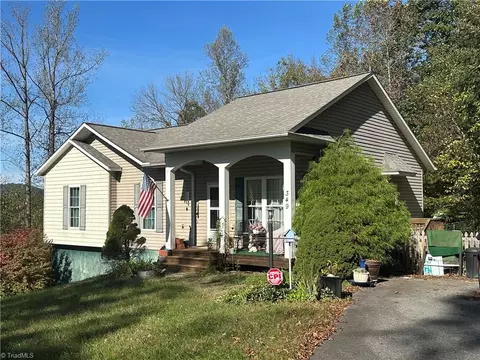 349 Robins Wood Ct, Moravian Falls, NC 28654