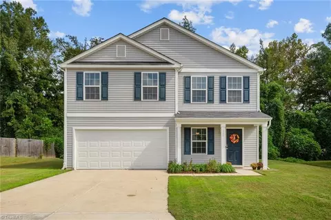 162 Mount Olivet Dr, Winston Salem, NC 27107