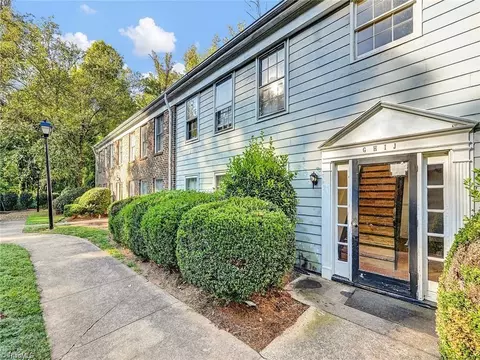 2821 Bleeker Sq #H, Winston Salem, NC 27106