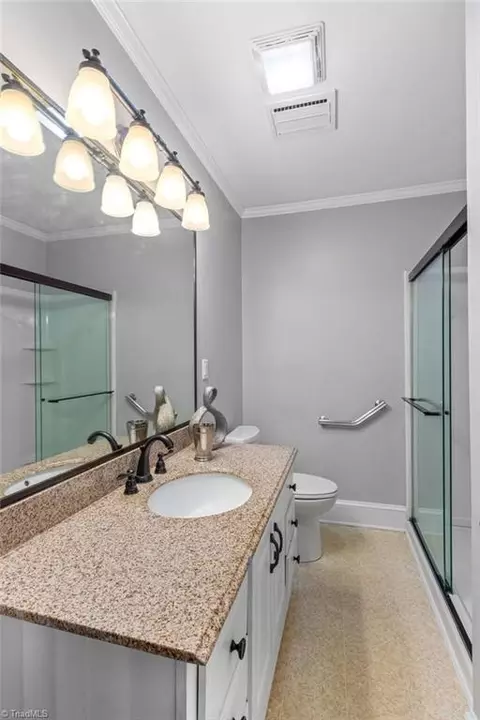 Bath - 800 Wright Ave, Kannapolis, NC 28083 photo 3 of 3