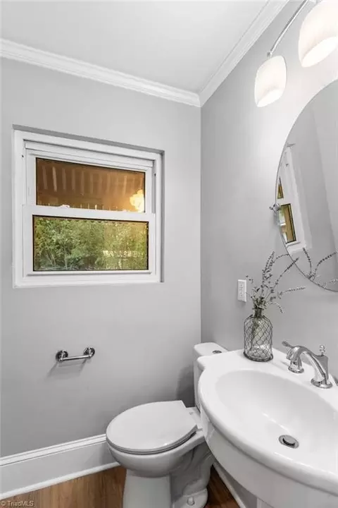 Bath - 800 Wright Ave, Kannapolis, NC 28083 photo 1 of 3