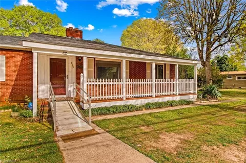 Exterior - 800 Wright Ave, Kannapolis, NC 28083 photo 4 of 14