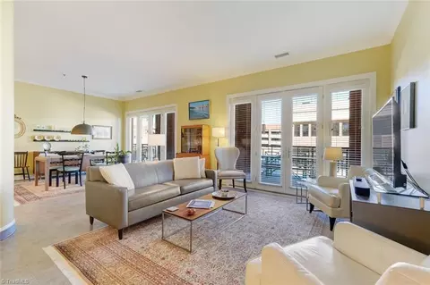 113 Church St N #109, Greensboro, NC 27401