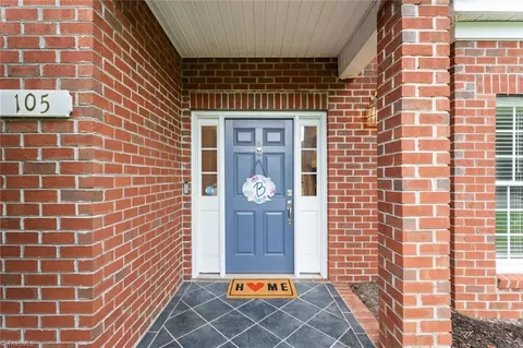 105 Doublegate Ct, Clemmons, NC 27012 photo 4