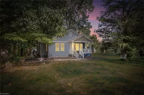 4072 Blumenthal Rd, Greensboro, NC 27406