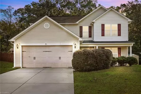 1929 Pavilion Dr, Whitsett, NC 27377