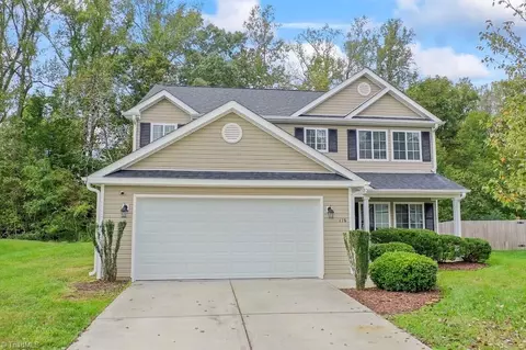 116 Walnut Crossing Dr, Whitsett, NC 27377