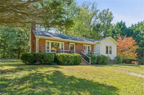 953 Nc Highway 22, Ramseur, NC 27316
