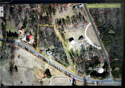 685 Golf Course Rd, Pilot Mountain, NC 27041 photo 1