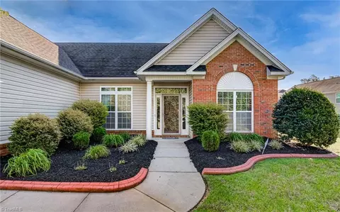 2403 Nelson Farm Rd, Greensboro, NC 27406