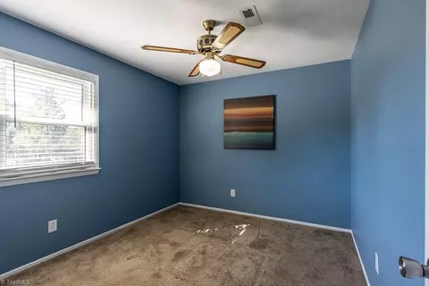 201 Crestview Dr, King, NC 27021 photo 10