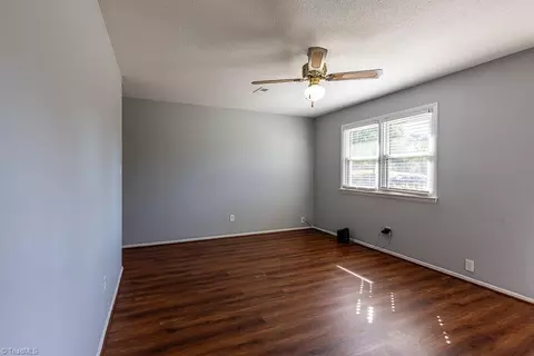 201 Crestview Dr, King, NC 27021 photo 9